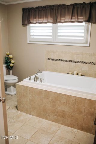 213 Cherry Lane, Bluff City, TN 37618