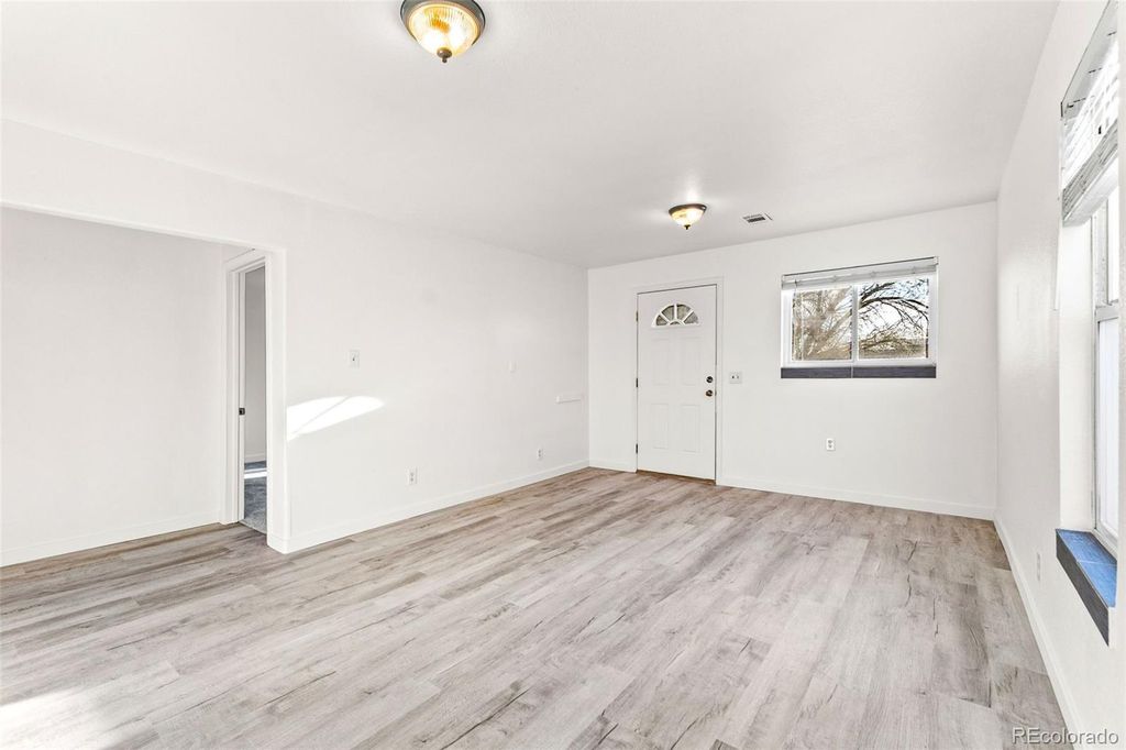 6743 King Street, Denver, CO 80221