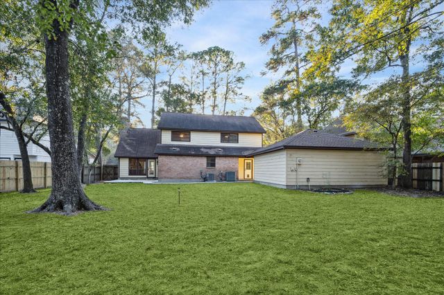 4 Falling Star Road, The Woodlands, TX 77381