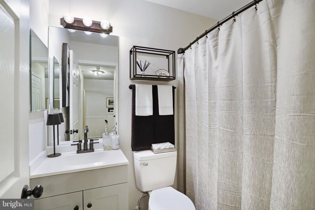 Image 14 of property listing at 139 KYLIE PL #3, Upper Marlboro, MD 20774