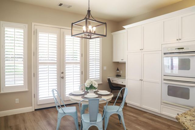 1813 N Ryan Avenue, Clovis, CA 93619