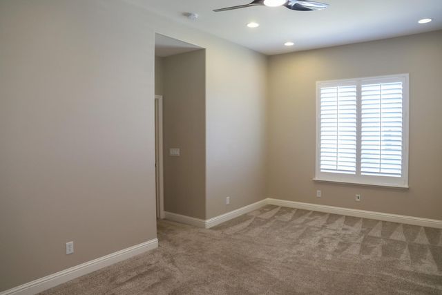 1813 N Ryan Avenue, Clovis, CA 93619