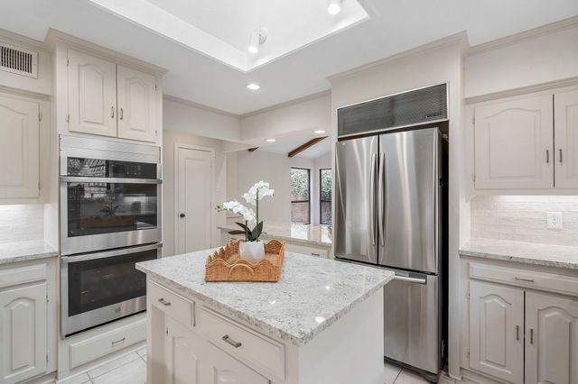 12616 Sunlight Drive, Dallas, TX 75230