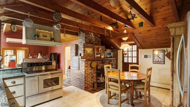35 Woodledge Rd, Watchung Boro, NJ 07069
