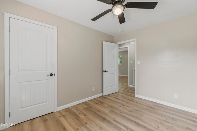 210 Lynn Avenue, Greeneville, TN 37743