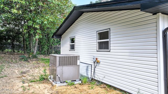 210 Lynn Avenue, Greeneville, TN 37743