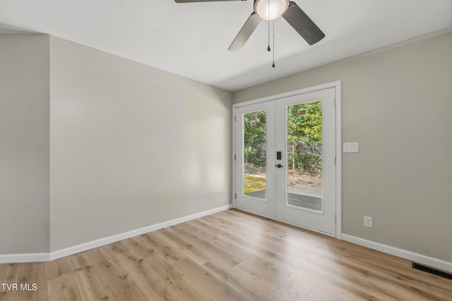 210 Lynn Avenue, Greeneville, TN 37743
