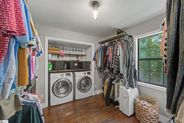 210 Fairway Forest Vw, Fountain Inn, SC 29644