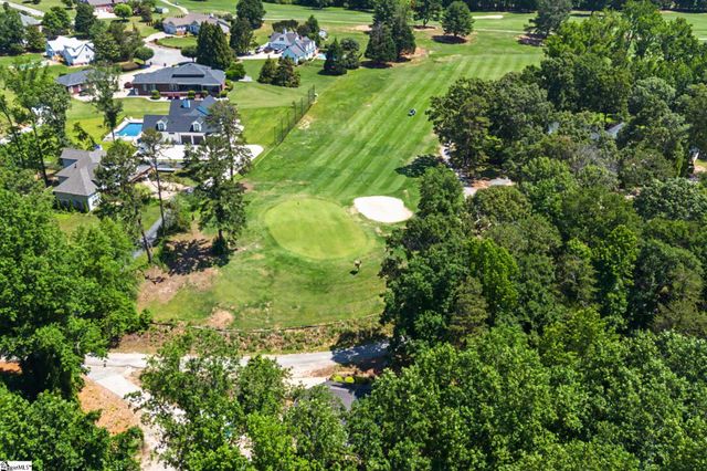 210 Fairway Forest Vw, Fountain Inn, SC 29644