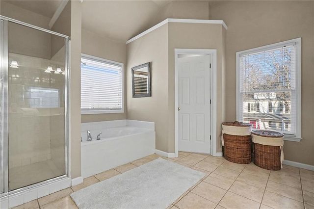 2113 Adams Overlook NW, Atlanta, GA 30318