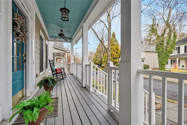 2113 Adams Overlook NW, Atlanta, GA 30318