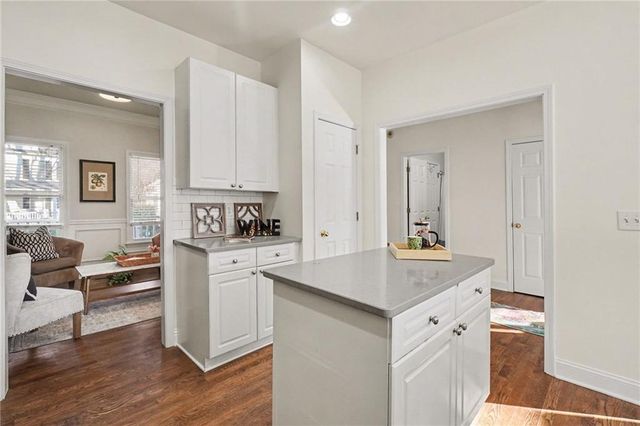 2113 Adams Overlook NW, Atlanta, GA 30318