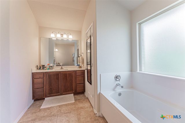 207 Christopher Drive, Killeen, TX 76542