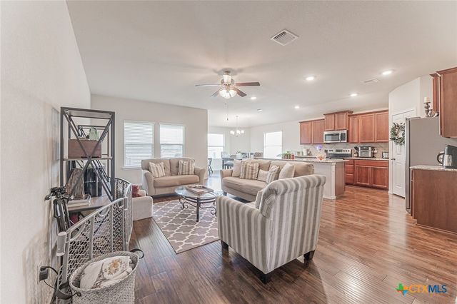 207 Christopher Drive, Killeen, TX 76542