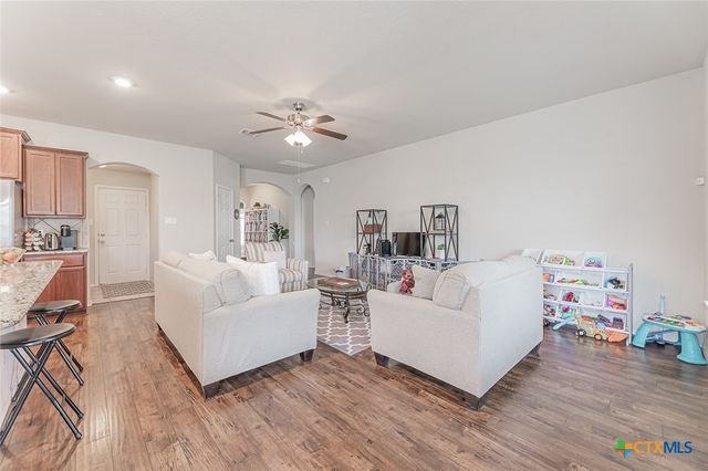 207 Christopher Drive, Killeen, TX 76542