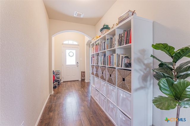207 Christopher Drive, Killeen, TX 76542