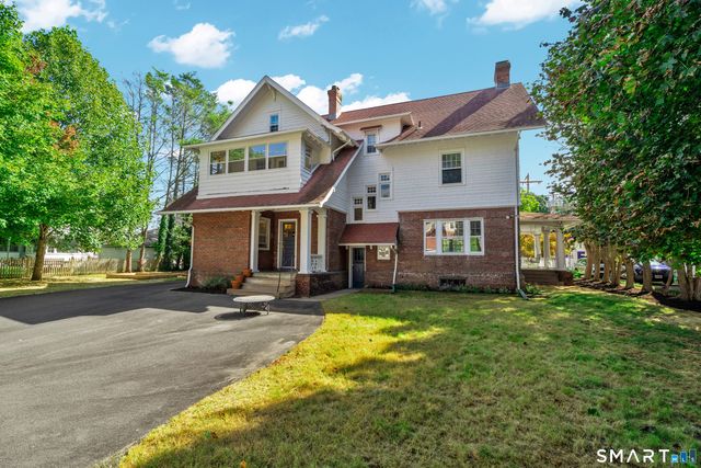 352 McKinley Avenue, New Haven, CT 06405
