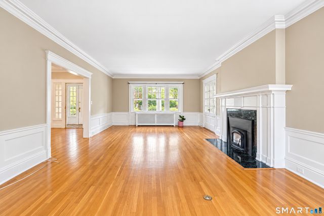 352 McKinley Avenue, New Haven, CT 06405