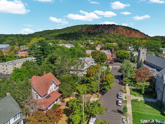 352 McKinley Avenue, New Haven, CT 06405