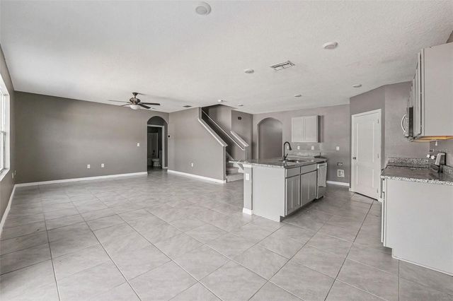 1304 SUGARWOOD STREET, Davenport, FL 33837