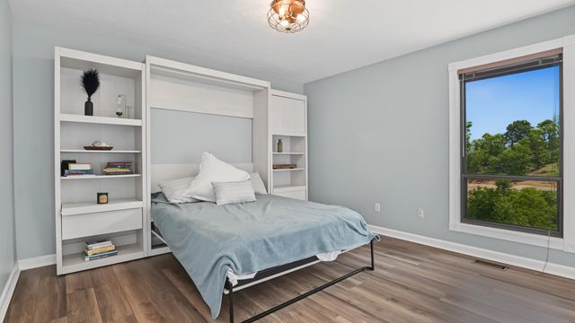 65 Mayfair Way, Huntington, WV 25705