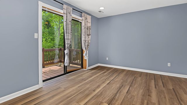 65 Mayfair Way, Huntington, WV 25705