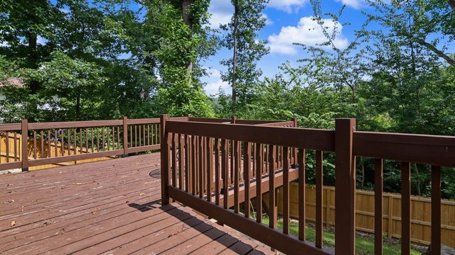65 Mayfair Way, Huntington, WV 25705