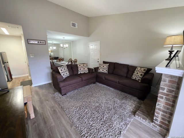 13018 Heimer Rd Apt 1012, San Antonio, TX 78216