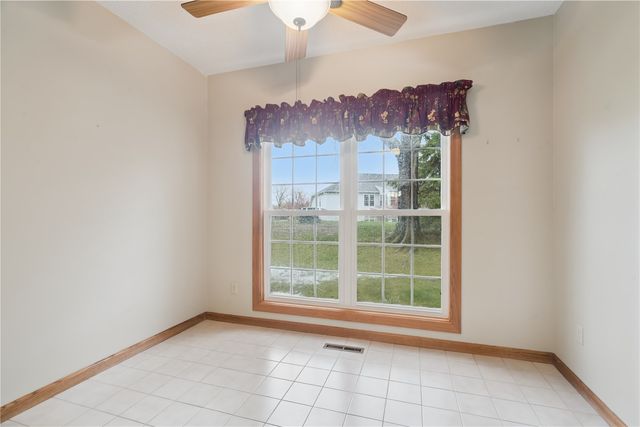 4515 Westchester Drive NE A, Cedar Rapids, IA 52402