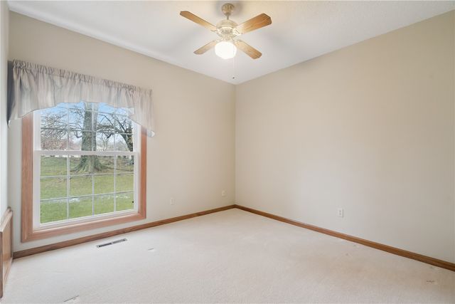 4515 Westchester Drive NE A, Cedar Rapids, IA 52402
