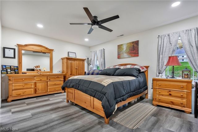 1009 Sycamore Lane, Millersburg, OH 44654