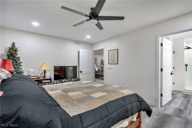 1009 Sycamore Lane, Millersburg, OH 44654