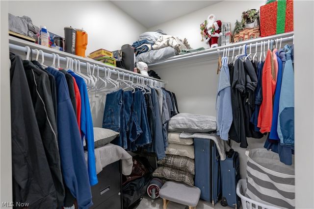 1009 Sycamore Lane, Millersburg, OH 44654