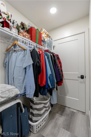 1009 Sycamore Lane, Millersburg, OH 44654