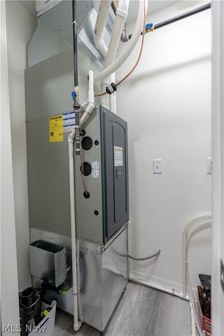 1009 Sycamore Lane, Millersburg, OH 44654