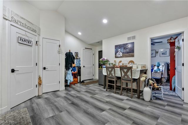 1009 Sycamore Lane, Millersburg, OH 44654