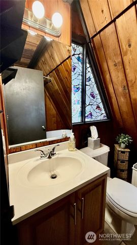 148 Seagate Street SW, Ocean Shores, WA 98569