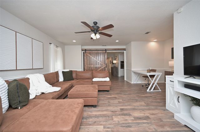 3701 Nocona Drive, De Cordova, TX 76049