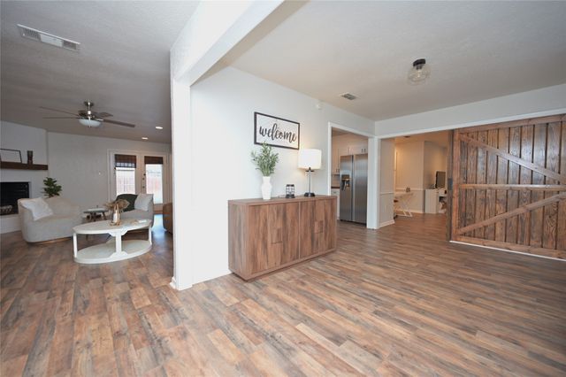 3701 Nocona Drive, De Cordova, TX 76049