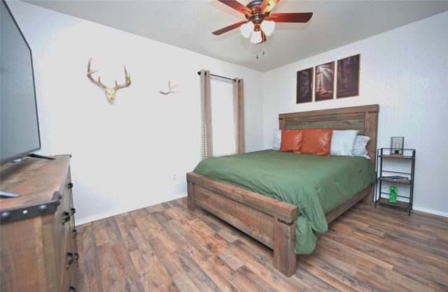 3701 Nocona Drive, De Cordova, TX 76049