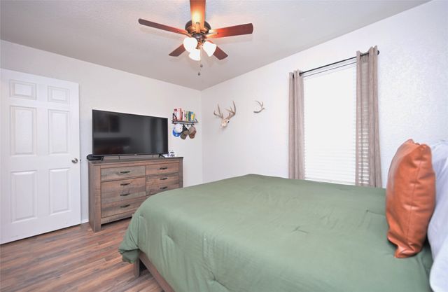 3701 Nocona Drive, De Cordova, TX 76049