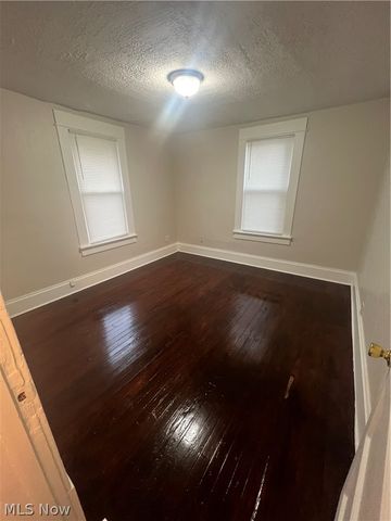 716 Grace Avenue, Akron, OH 44320