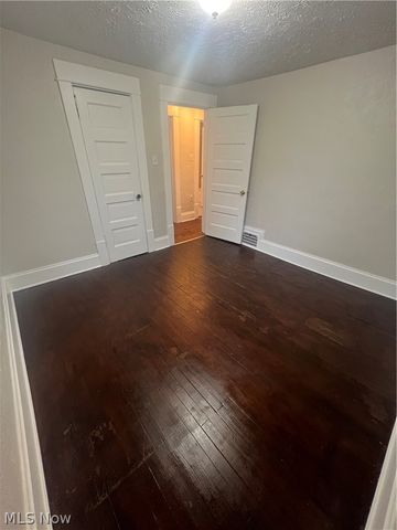 716 Grace Avenue, Akron, OH 44320
