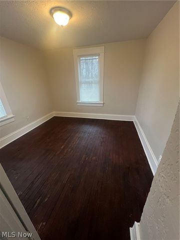 716 Grace Avenue, Akron, OH 44320