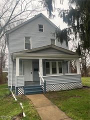 716 Grace Avenue, Akron, OH 44320