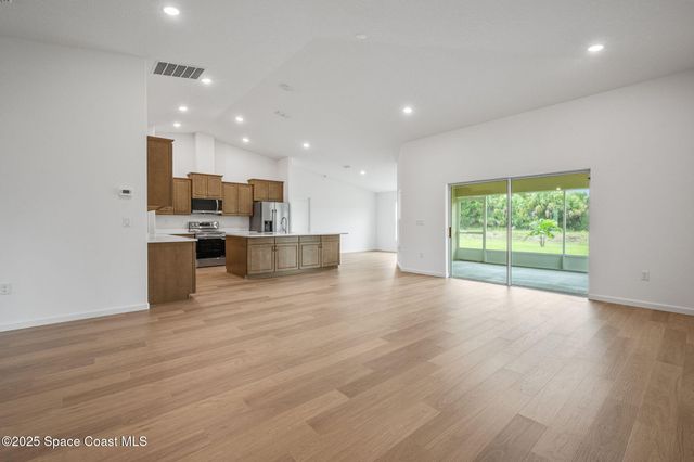 3120 Lakeland Avenue, Palm Bay, FL 32908