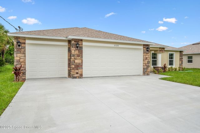 3120 Lakeland Avenue, Palm Bay, FL 32908