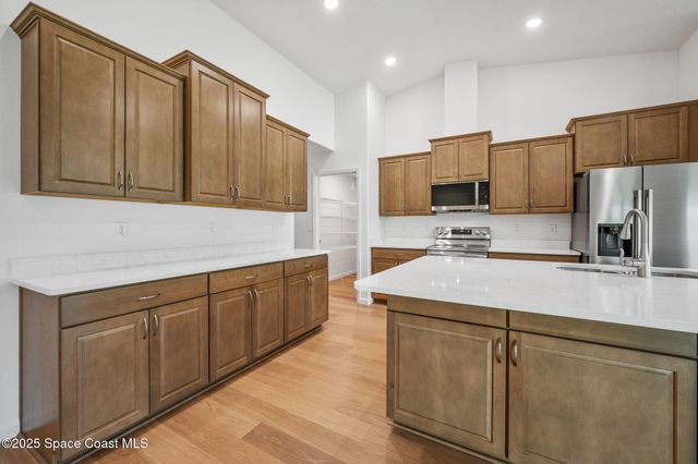 3120 Lakeland Avenue, Palm Bay, FL 32908