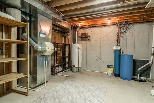 7903 Golf Meadows Drive, Caledonia, MI 49316