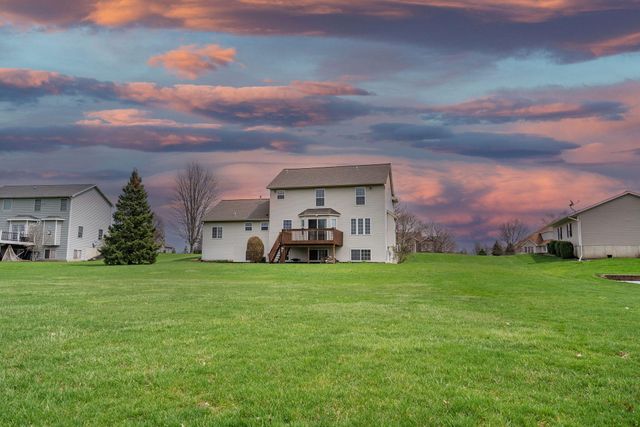 7903 Golf Meadows Drive, Caledonia, MI 49316